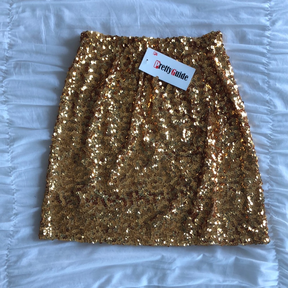 Gold sequin mini skirt